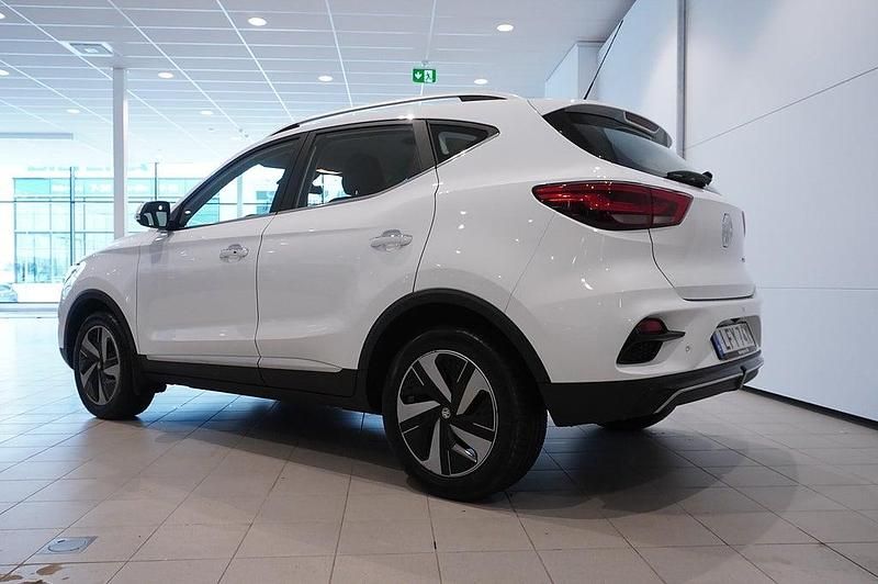 Begagnad MG ZS Comfort 130 kW (177 HK) 2022 Vit SUV