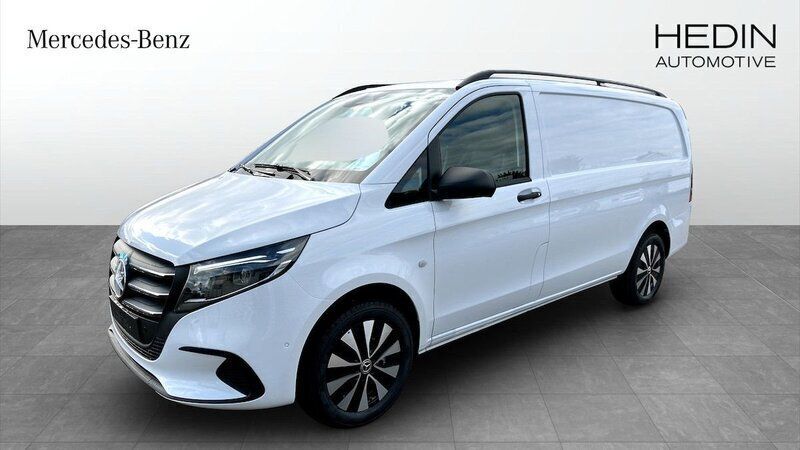 Vit (white) Ny 2024 Mercedes Vito Minibuss | 760 150 kr (Dyr) - Bild 1/4
