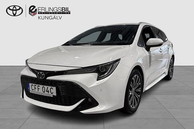 Vit Begagnad 2020 Toyota Corolla Style Kombi | 179 900 kr (Bra pris) - Bild 1/4