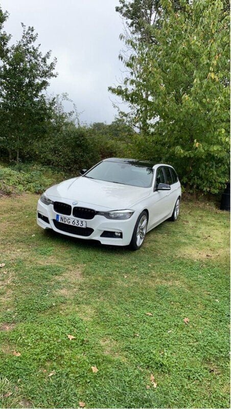 Vit Begagnad 2013 BMW 320 Kombi | 70 000 kr (Superpris) - Bild 1/4