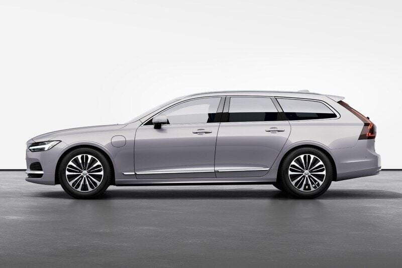 Silver Ny 2024 Volvo V90 Core Kombi | 549 900 kr (Marknadspris) - Bild 1/3
