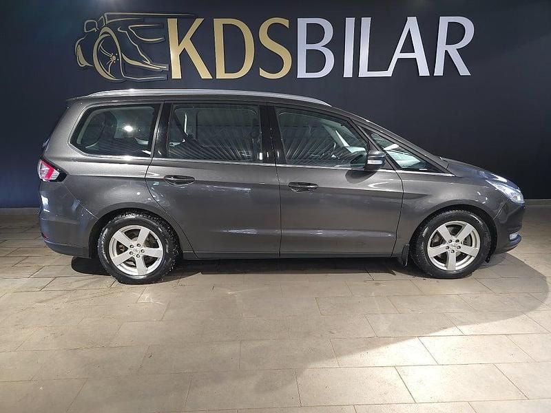 Begagnad Ford Galaxy Business Edition 180 HK (132 kW) 2016 Grå Minibuss