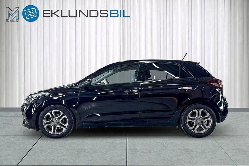 Begagnad Hyundai i20 Trend 101 HK (74 kW) 2019 Okänd Halvkombi