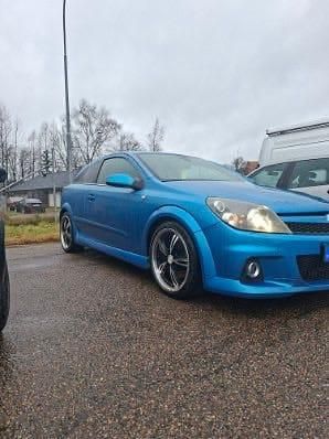 Begagnad 2006 Opel Astra OPC Halvkombi | 49 000 kr - Bild 1/4