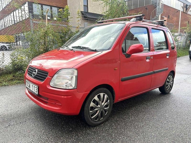 Röd Begagnad 2002 Opel Agila Comfort Halvkombi | 10 000 kr - Bild 1/4