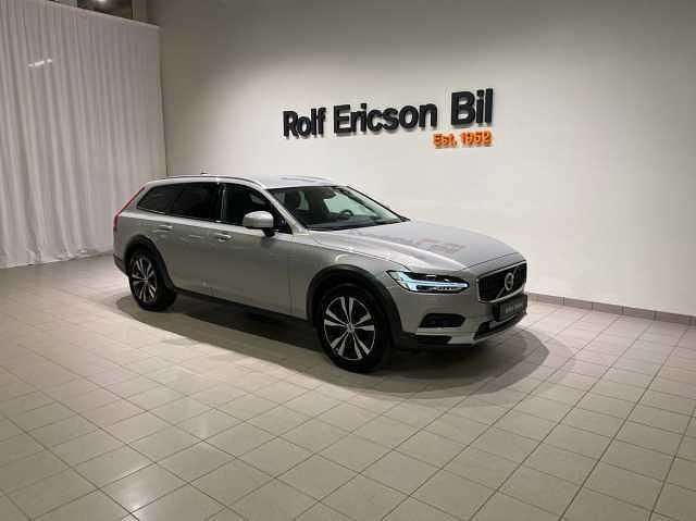 Begagnad Volvo V90 197 HK (144 kW) 2023 Kombi