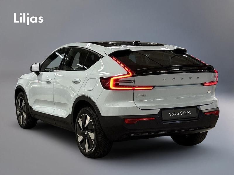 Begagnad Volvo C40 Plus 175 kW (238 HK) 2023 Blå SUV