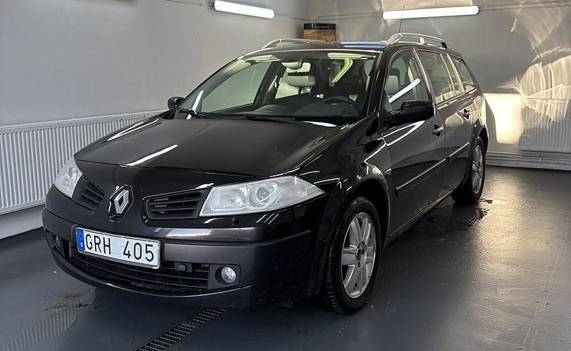 Svart Begagnad 2007 Renault Mégane GrandTour Kombi | 16 700 kr (Marknadspris) - Bild 1/4