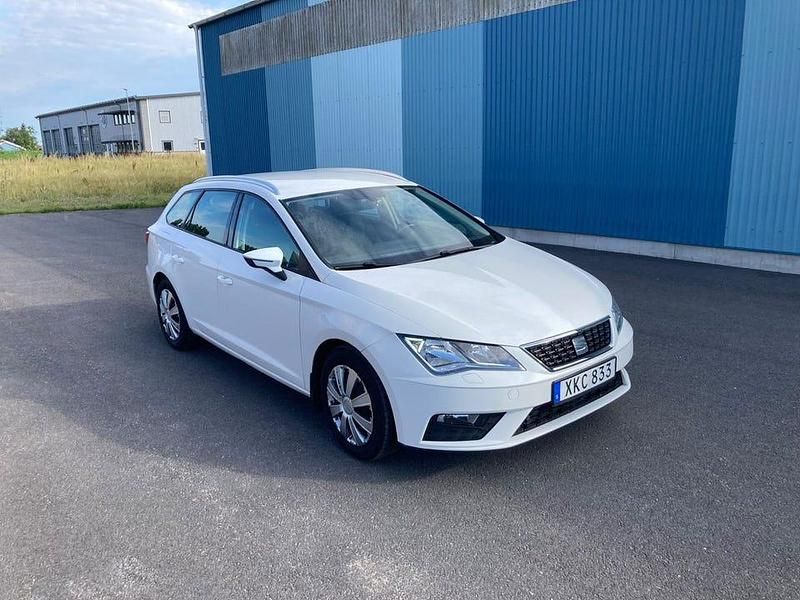 Begagnad Seat Leon ST 116 HK (85 kW) 2018 Vit Kombi
