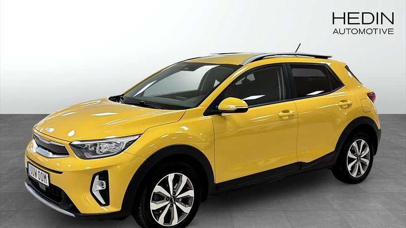 Gul Begagnad 2022 Kia Stonic Advance SUV | 204 900 kr (Marknadspris) - Bild 1/4