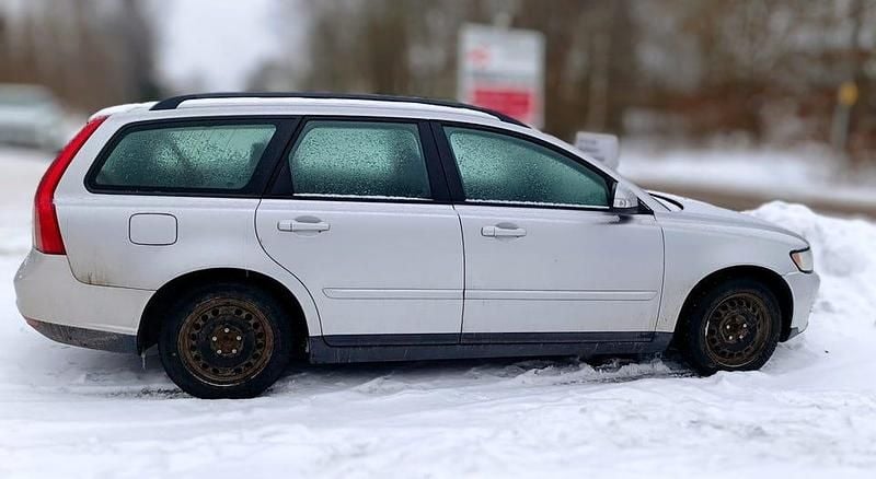 Begagnad Volvo V50 125 HK (91 kW) 2010 Kombi