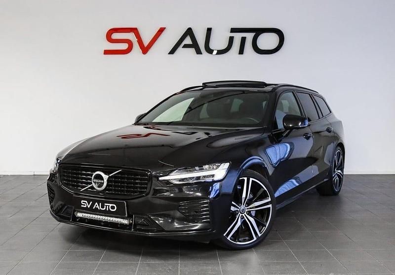 Svart Begagnad 2021 Volvo V60 R-Design Kombi | 349 900 kr (Dyr) - Bild 1/4