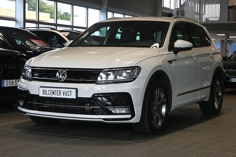 Vit Begagnad 2016 VW Tiguan R-line SUV | 219 000 kr (Lite dyr) - Bild 1/4