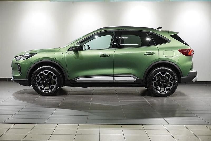 Ny Ford Kuga Active 243 HK (178 kW) 2025 Grön SUV