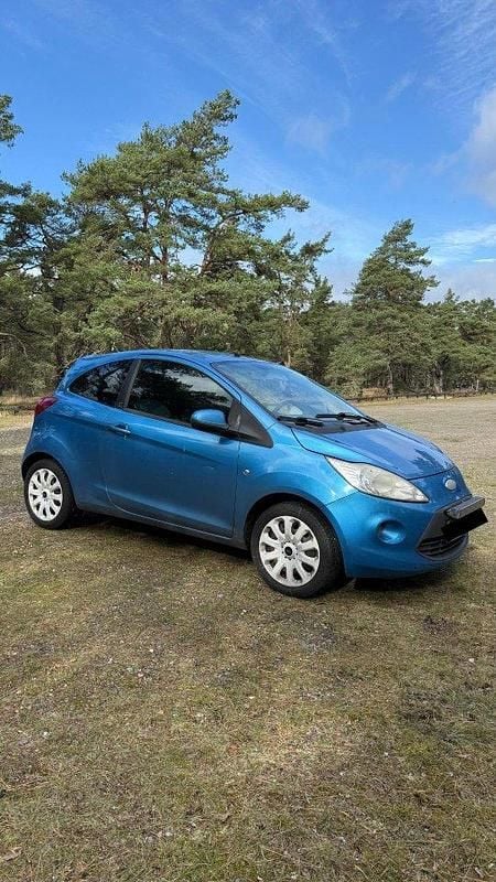 Blå Begagnad 2010 Ford Ka Halvkombi | 20 000 kr (Dyr) - Bild 1/4
