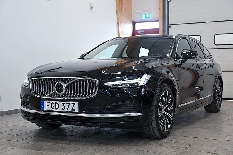 Begagnad Volvo V90 Inscription 253 HK (186 kW) 2020 Svart Kombi
