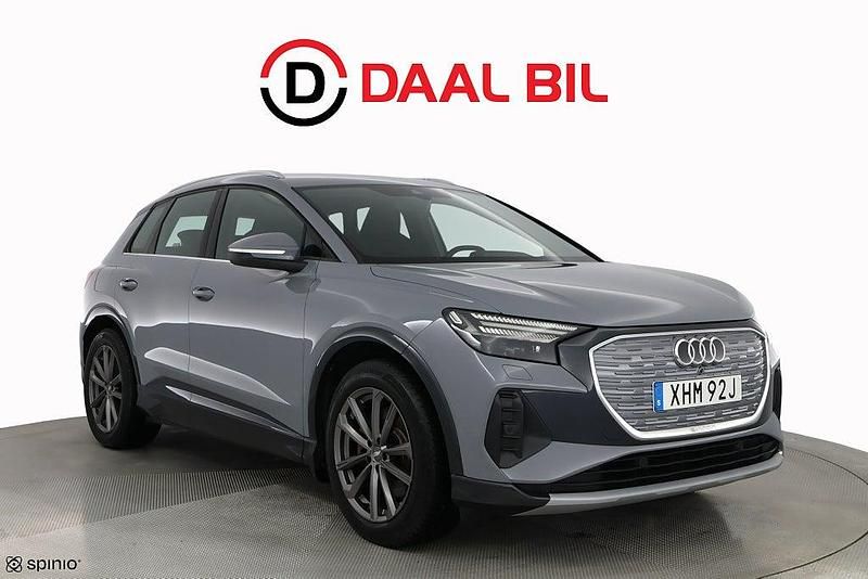 Begagnad Audi Q4 e-tron Advanced 219 kW (299 HK) 2022 Grå SUV