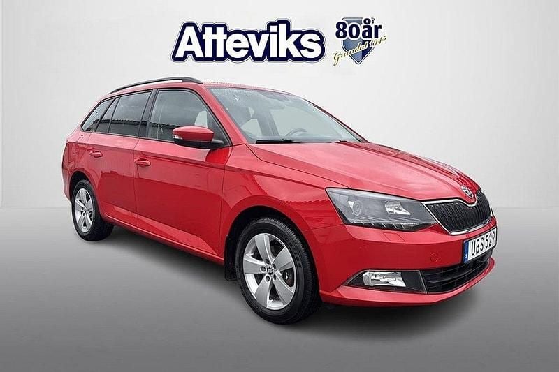 Röd Begagnad 2015 Skoda Fabia Style Kombi | 79 900 kr (Lite dyr) - Bild 1/4