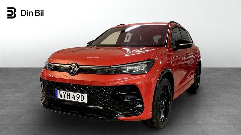 Röd Begagnad 2024 VW Tiguan R-line SUV | 509 900 kr (Dyr) - Bild 1/4
