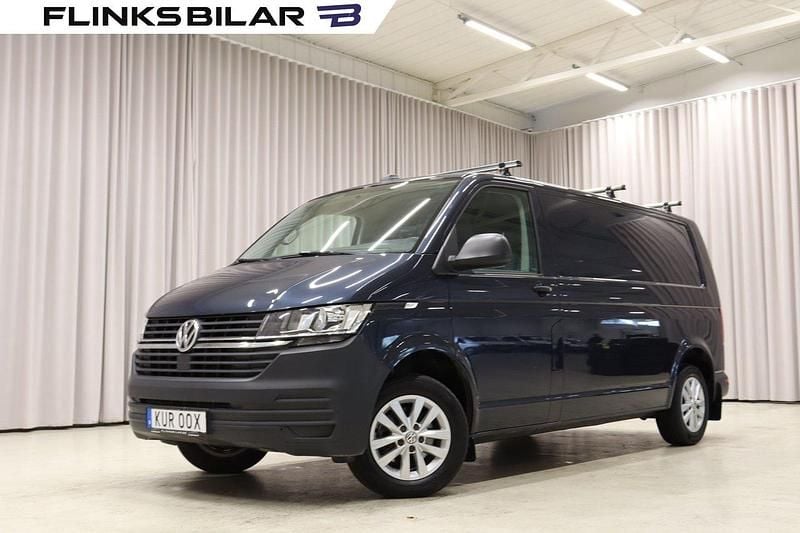 Blå Begagnad 2024 VW T6.1 Van | 439 900 kr (Marknadspris) - Bild 1/4