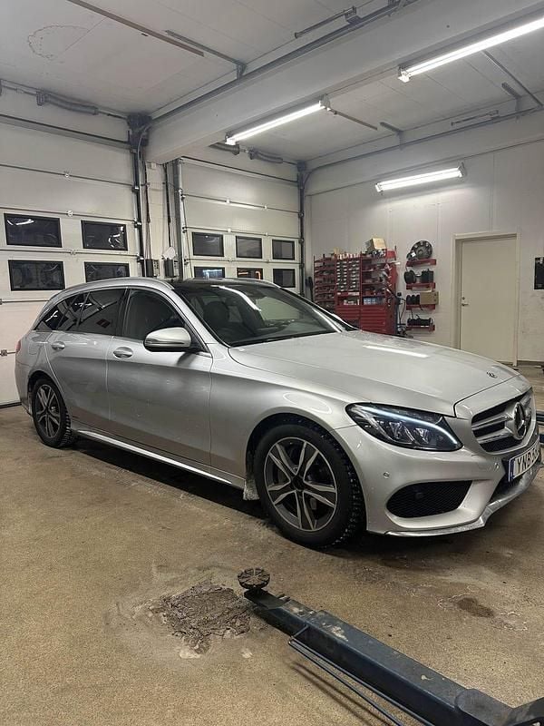 Begagnad Mercedes C220 170 HK (125 kW) 2018