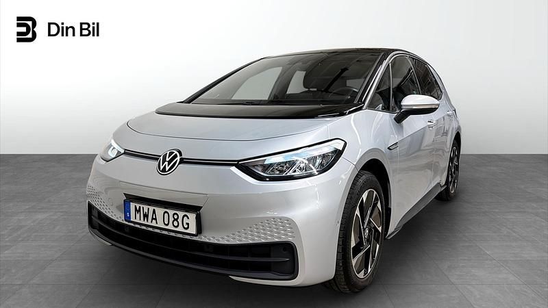 Begagnad VW ID.3 Pro Performance 150 kW (204 HK) 2022 Silver Halvkombi
