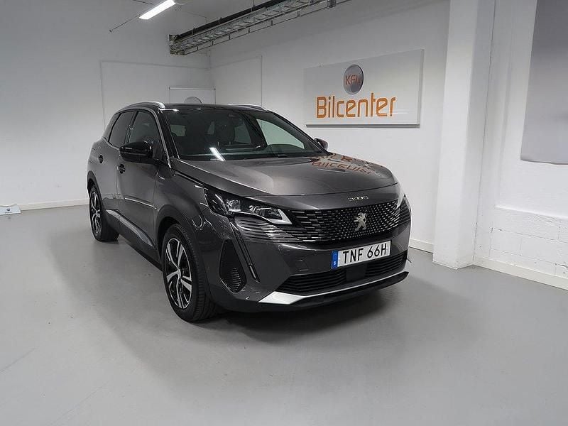 Grå Begagnad 2021 Peugeot 3008 GT SUV | 259 900 kr (Bra pris) - Bild 1/3