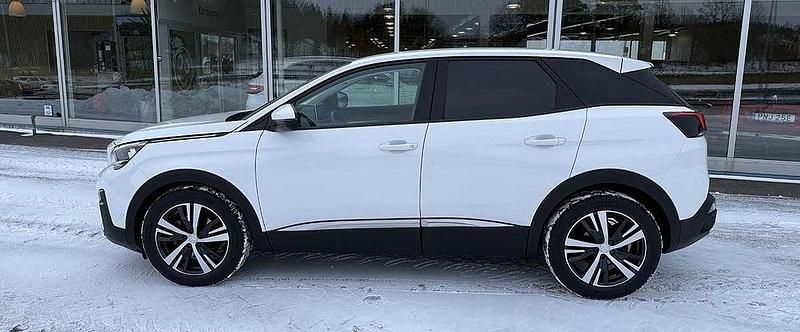 Begagnad Peugeot 3008 Allure 131 HK (96 kW) 2017 Vit SUV