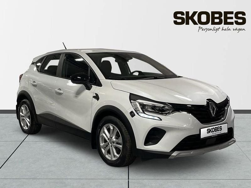 Vit Begagnad 2023 Renault Captur Intens SUV | 239 100 kr (Marknadspris) - Bild 1/3