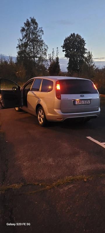 Begagnad Ford Focus 136 HK (100 kW) 2008 Kombi