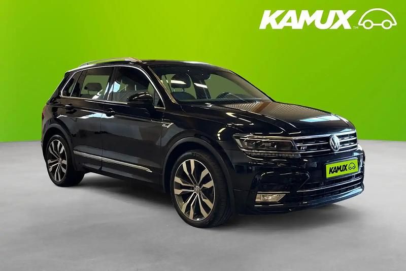 Svart Begagnad 2017 VW Tiguan R SUV | 244 900 kr (Marknadspris) - Bild 1/4