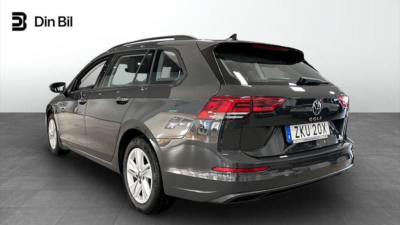 Begagnad VW Golf VII 150 HK (110 kW) 2021 Grå Halvkombi