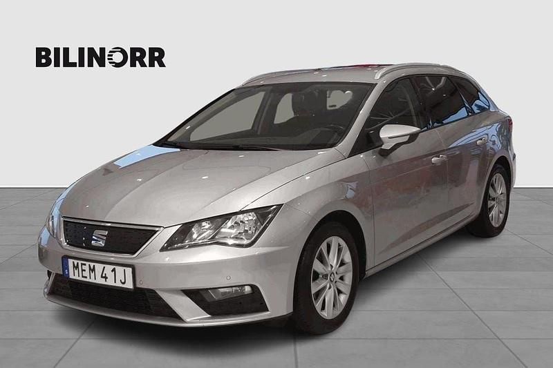 Silver Begagnad 2019 Seat Leon ST Ecomotive Kombi | 159 900 kr (Marknadspris) - Bild 1/4