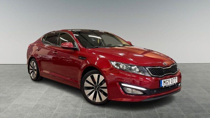 Röd Begagnad 2012 Kia Optima Sedan | 109 900 kr (Lite dyr) - Bild 1/4