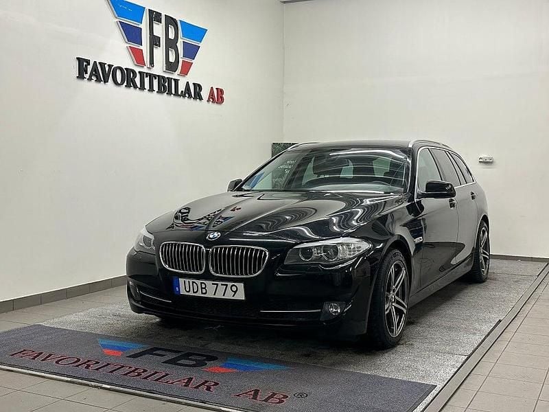Svart Begagnad 2010 BMW 520 Kombi | 84 000 kr (Marknadspris) - Bild 1/4