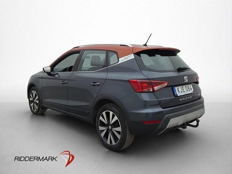 Begagnad Seat Arona Style 95 HK (69 kW) 2018 Grå SUV