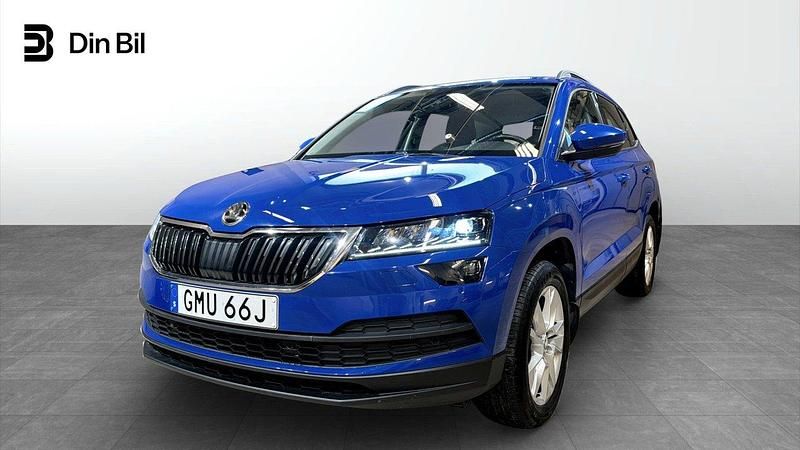 Blå Begagnad 2019 Skoda Karoq Style SUV | 229 500 kr (Marknadspris) - Bild 1/4