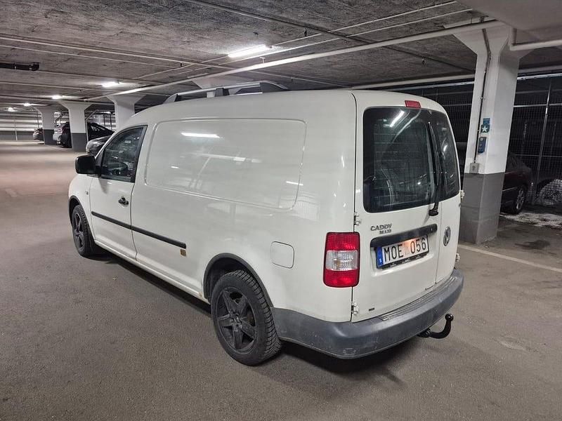 Begagnad VW Caddy Maxi 105 HK (77 kW) 2009 Minibuss