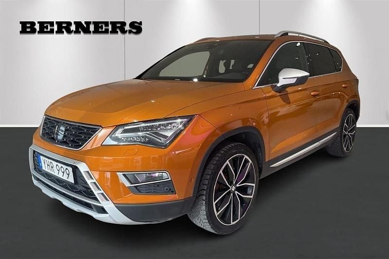 Orange Begagnad 2017 Seat Ateca 4Drive SUV | 159 900 kr (Bra pris) - Bild 1/4