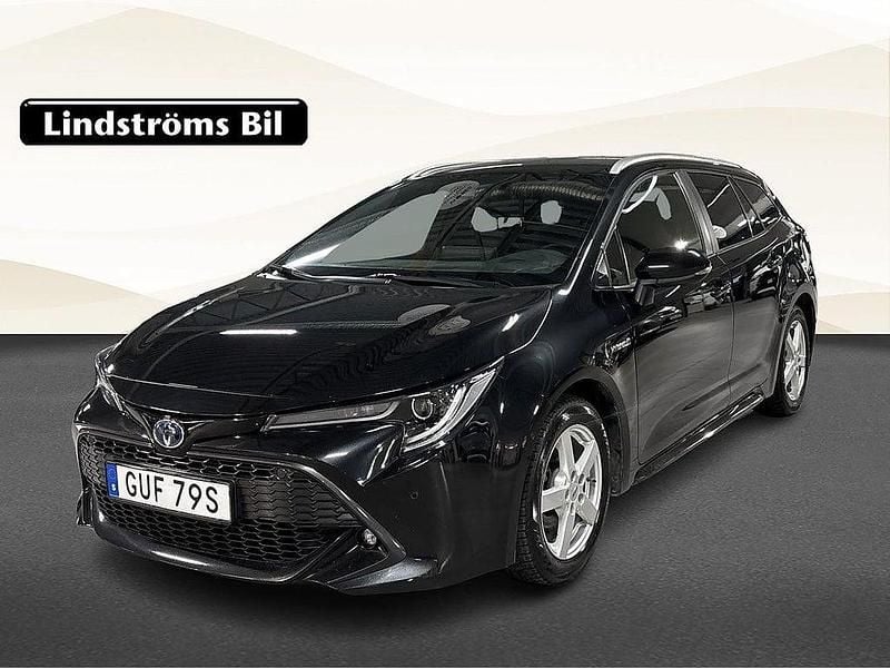 Svart Begagnad 2020 Toyota Corolla Style Kombi | 239 900 kr (Marknadspris) - Bild 1/3