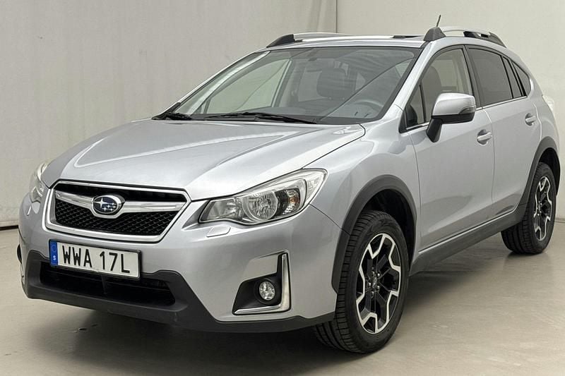 Silver Begagnad 2017 Subaru XV SUV | 140 000 kr (Marknadspris) - Bild 1/4