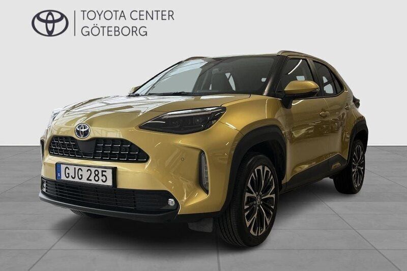 Gul Begagnad 2022 Toyota Yaris Cross Edition SUV | 309 900 kr (Marknadspris) - Bild 1/2