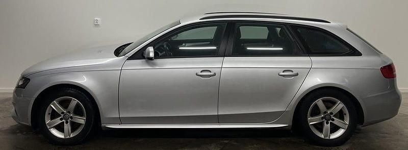 Begagnad Audi A4 136 HK (100 kW) 2012 Silver Kombi