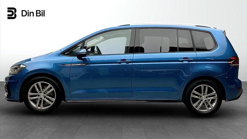 Begagnad VW Touran R-line 150 HK (110 kW) 2019 Carribean blue metallic Minibuss