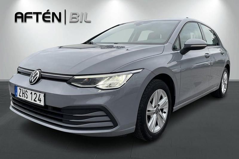 Grå Begagnad 2020 VW Golf VII Halvkombi | 179 800 kr (Marknadspris) - Bild 1/3