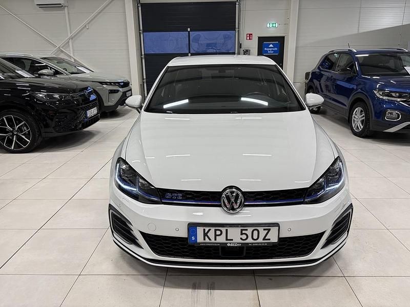 Begagnad VW Golf VII GTE 2020 Vit