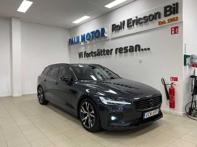Grå Begagnad 2020 Volvo V60 R-Design Kombi | 339 500 kr (Dyr) - Bild 1/4