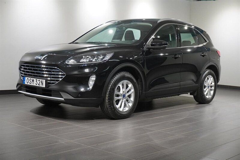 Svart Begagnad 2022 Ford Kuga Titanium SUV | 244 800 kr (Bra pris) - Bild 1/4