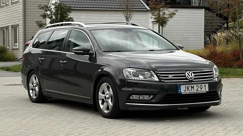 Grå Begagnad 2014 VW Passat GT Kombi | 52 000 kr (Bra pris) - Bild 1/4