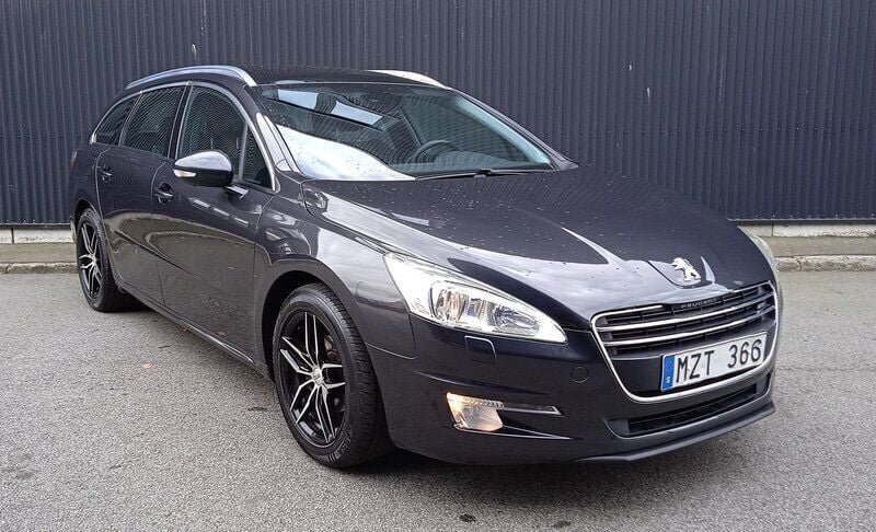 Grå Begagnad 2012 Peugeot 508 Kombi | 57 900 kr (Marknadspris) - Bild 1/4